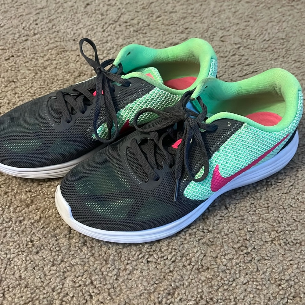 Women’s Nikes